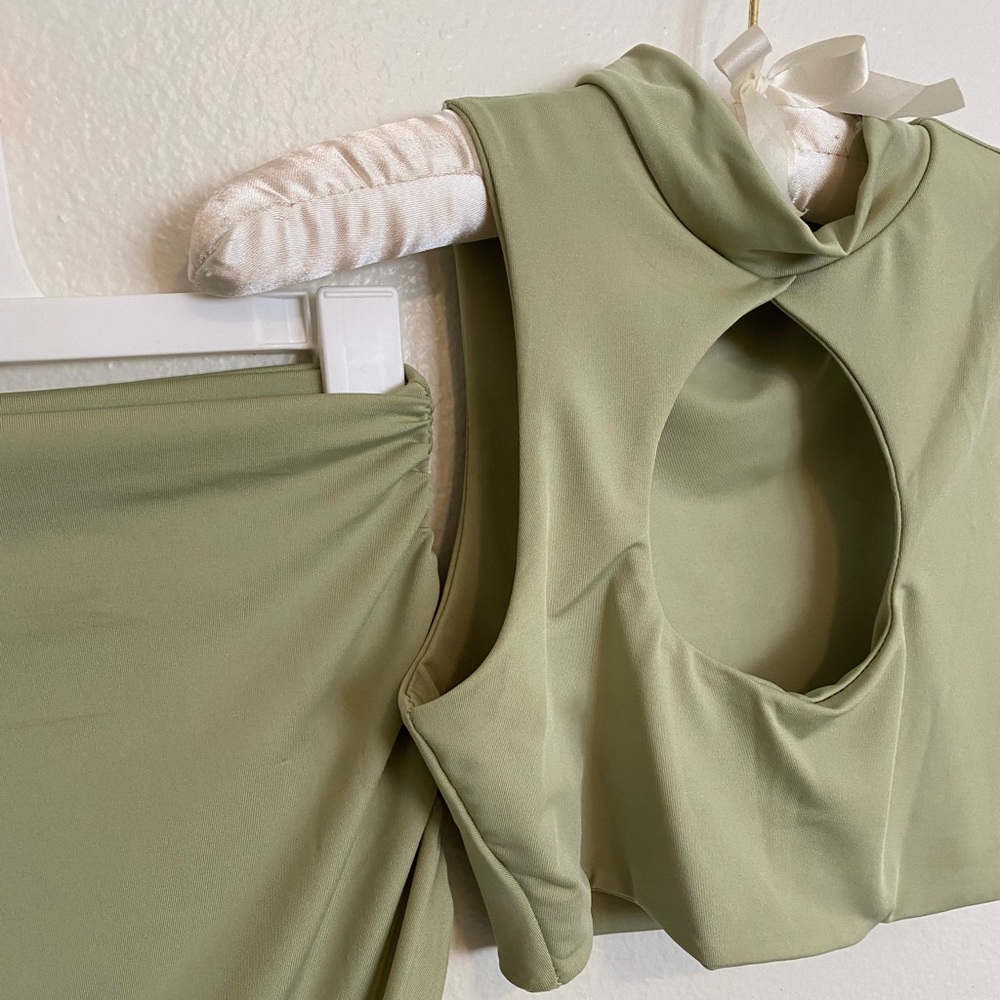 Super cute cut out crop top and matching body-con skirt